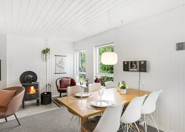 Nicklas - 250m From The Sea By Interhome * Nedre Lysabild